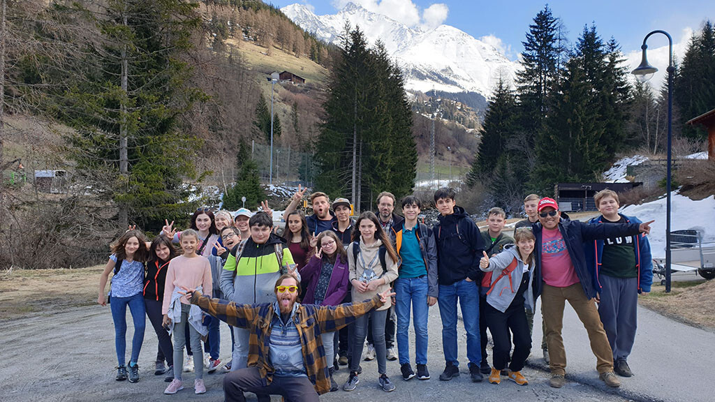 Feriensprachaufenthalt_und_Sprachaufenthal_fur_Kinder_in_der_Schweiz_-_Fruhlingsferien_-_Wallis